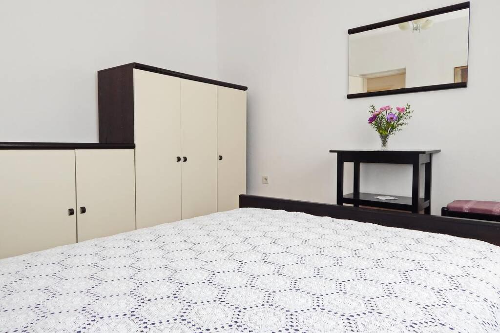 Apartment Eli Đảo Pag Ngoại thất bức ảnh